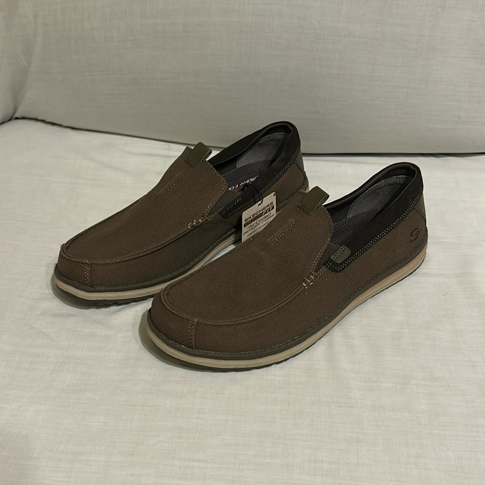 Skechers Classic Fir Air Cooled Memory Foam Slip on
